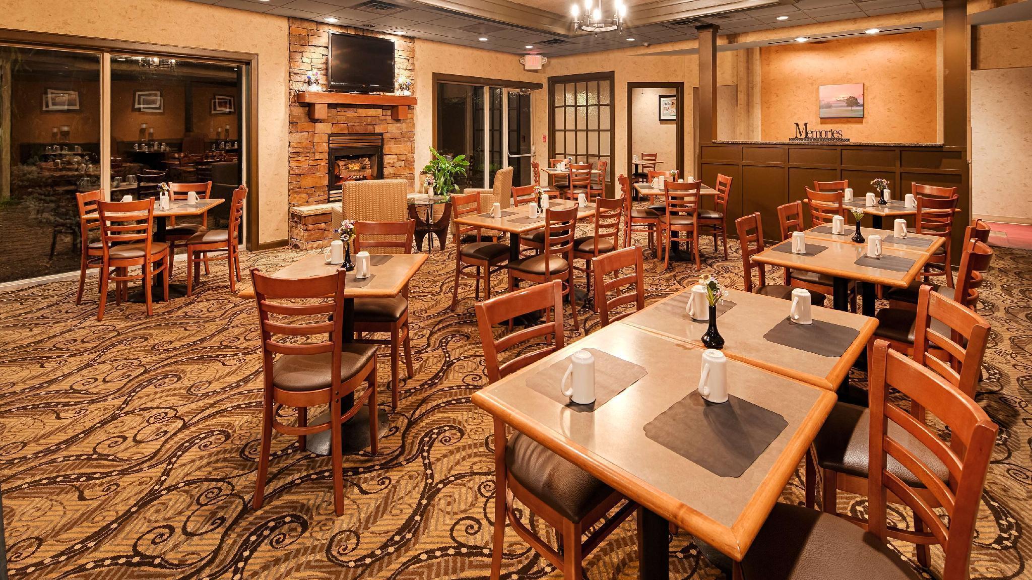 Baymont Inn & Suites Marietta Exteriér fotografie