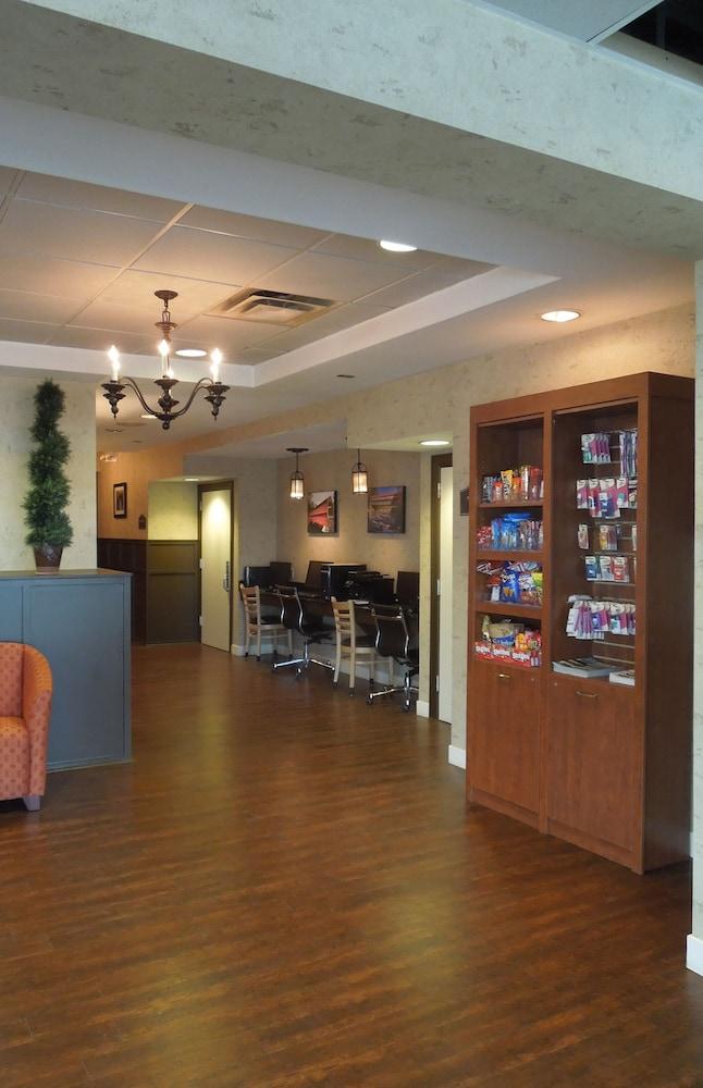 Baymont Inn & Suites Marietta Exteriér fotografie