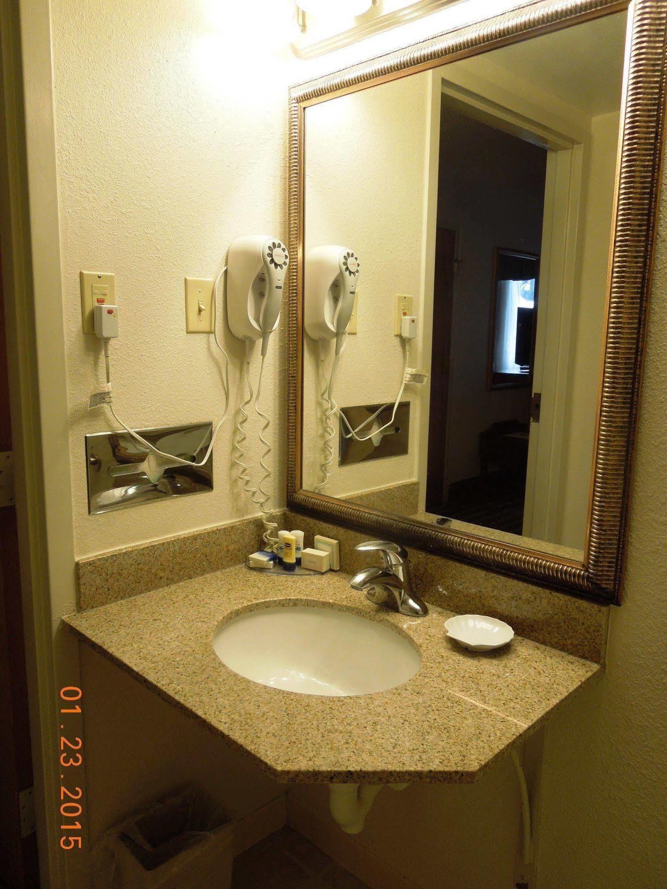 Baymont Inn & Suites Marietta Exteriér fotografie